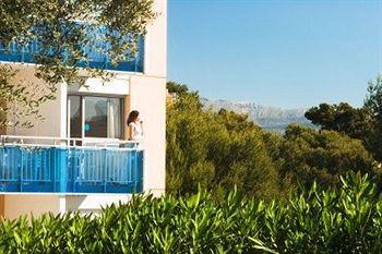 Appart hôtel Inter-hotel Les Agapanthes De L'esterel 3*